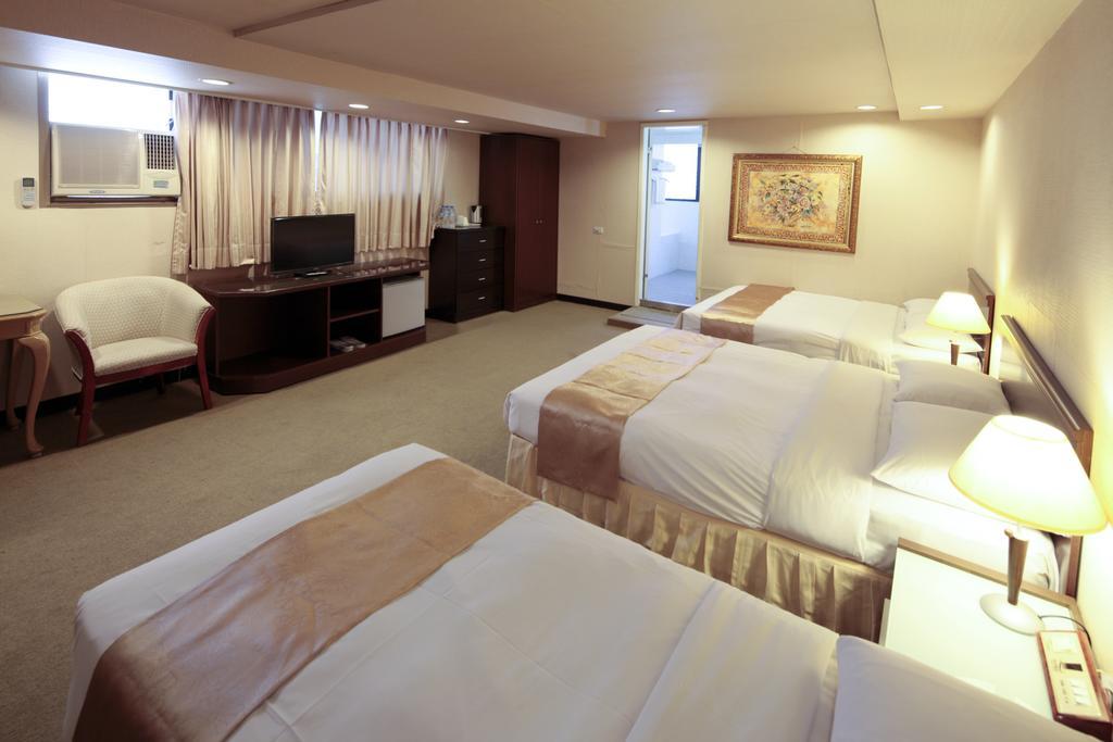 Lincoln Hotel Tainan Exterior foto